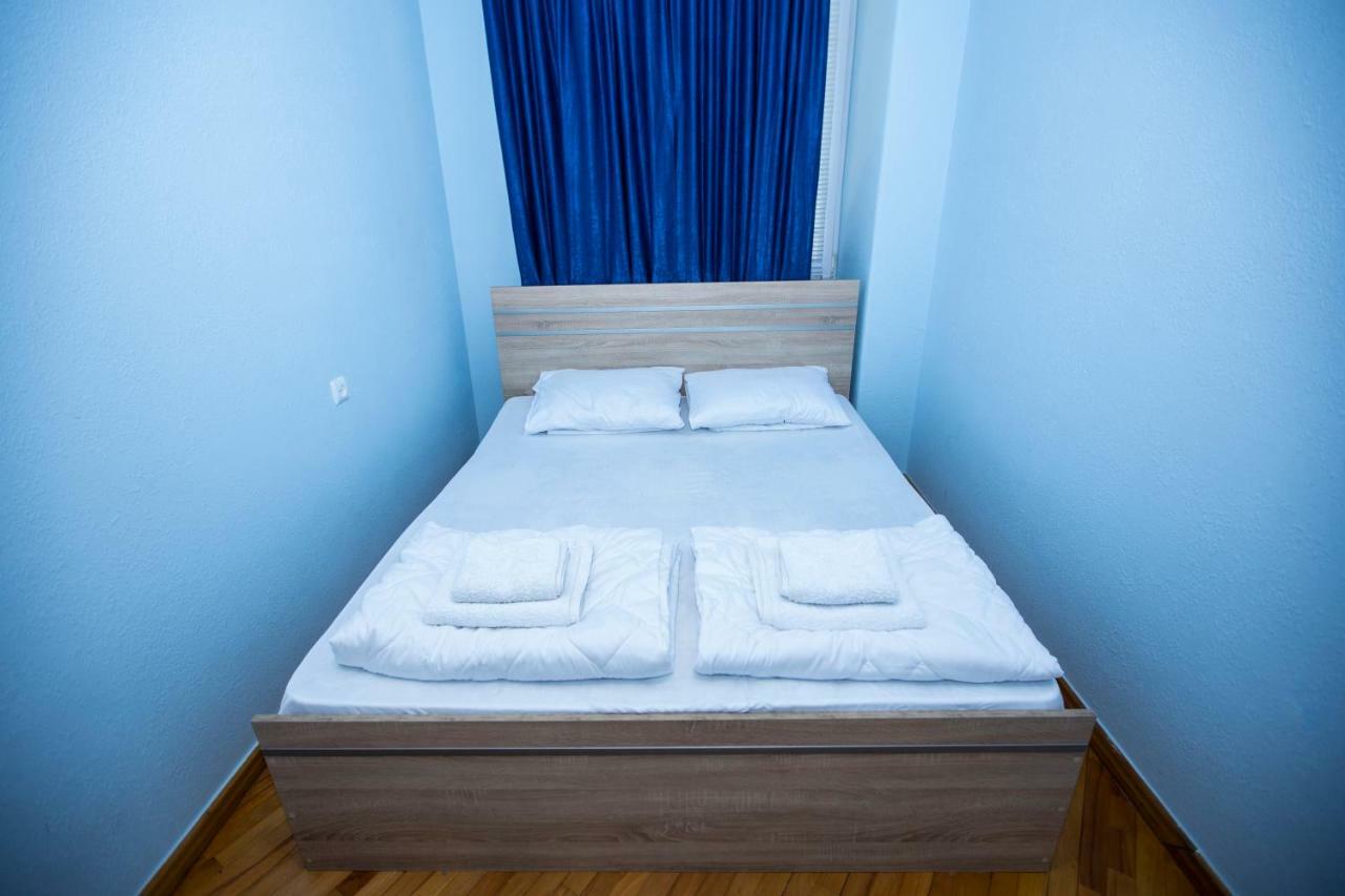 Sweet Sleep Hostel Erevan Esterno foto